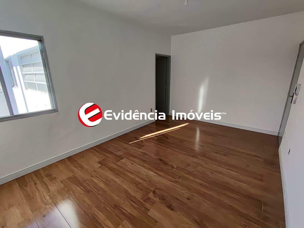 Apartamento à venda no Vila Scarpelli: 