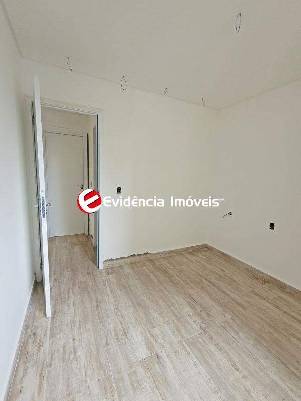 Apartamento à venda no Nova Petrópolis: 