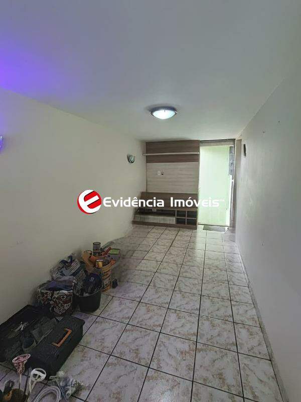 Casa para aluguel no Vila Linda: sala de estar