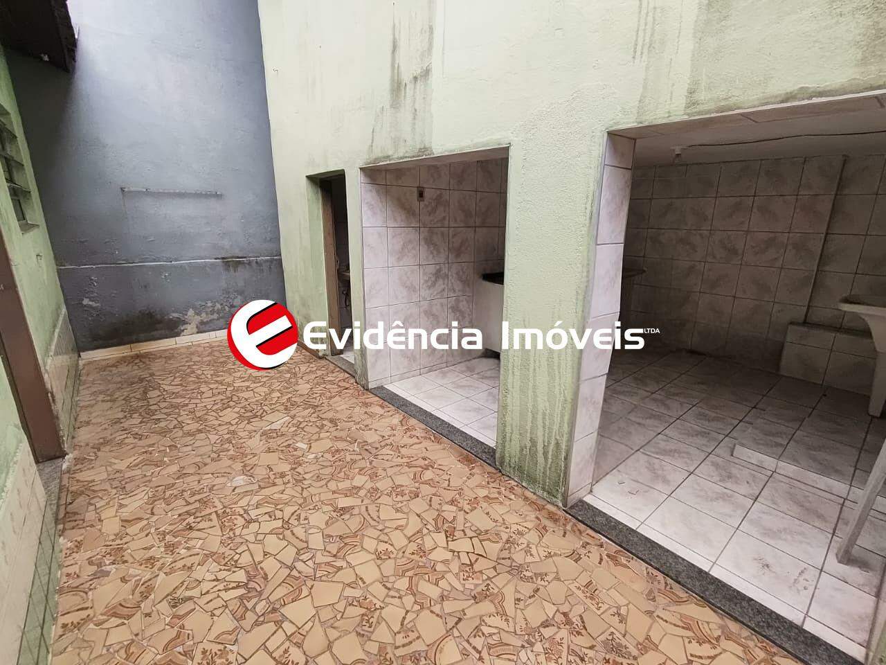 Casa para aluguel no Vila Linda: quintal