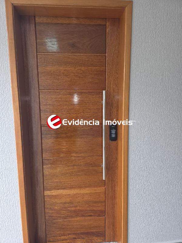 Sobrado à venda no Vila América: 