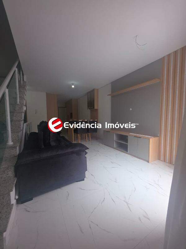 Sobrado à venda no Vila América: 