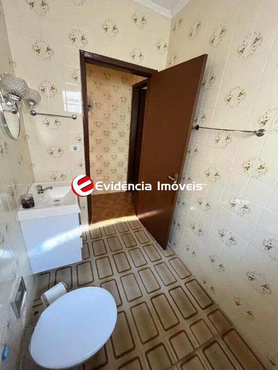 Casa à venda no Vila Valparaíso: 