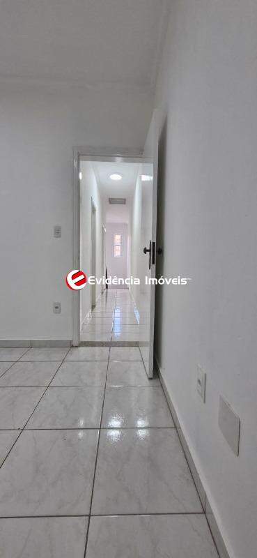 Sobrado à venda no Vila Homero Thon: 