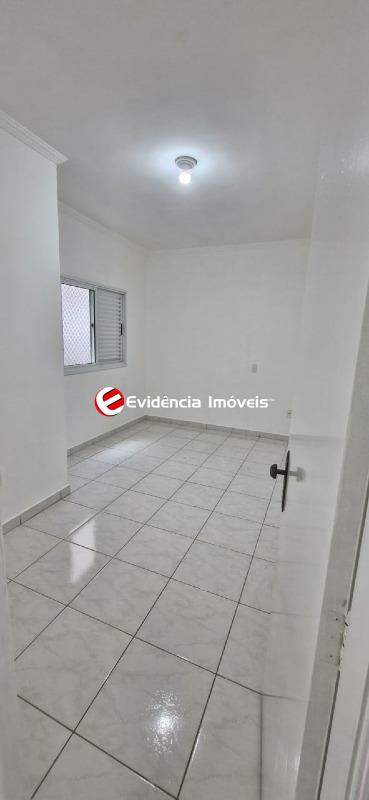 Sobrado à venda no Vila Homero Thon: 