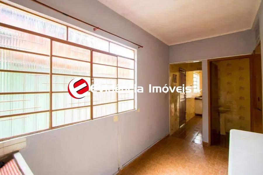 Casa à venda no Vila Alzira: 