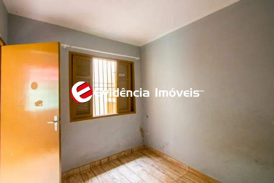 Casa à venda no Vila Alzira: 