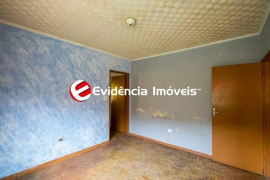 Casa à venda no Vila Alzira: 