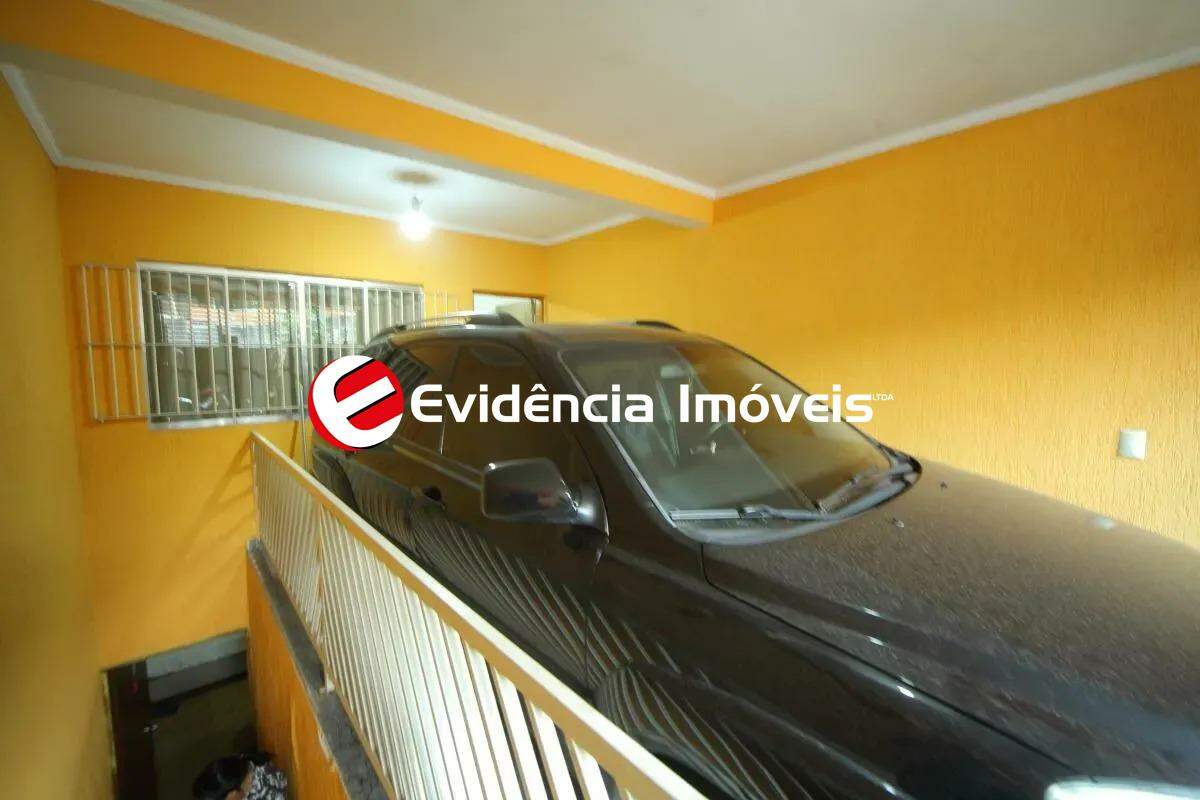 Sobrado à venda no Cooperativa: Garagem – Térreo 