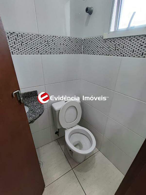 Cobertura para aluguel no Vila Linda: lavabo