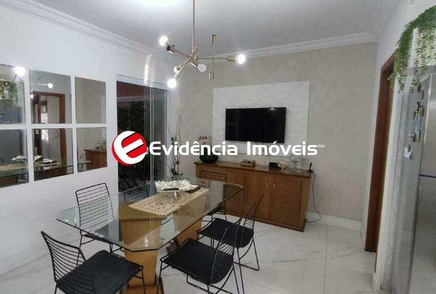 Sobrado à venda no Vila Floresta: 