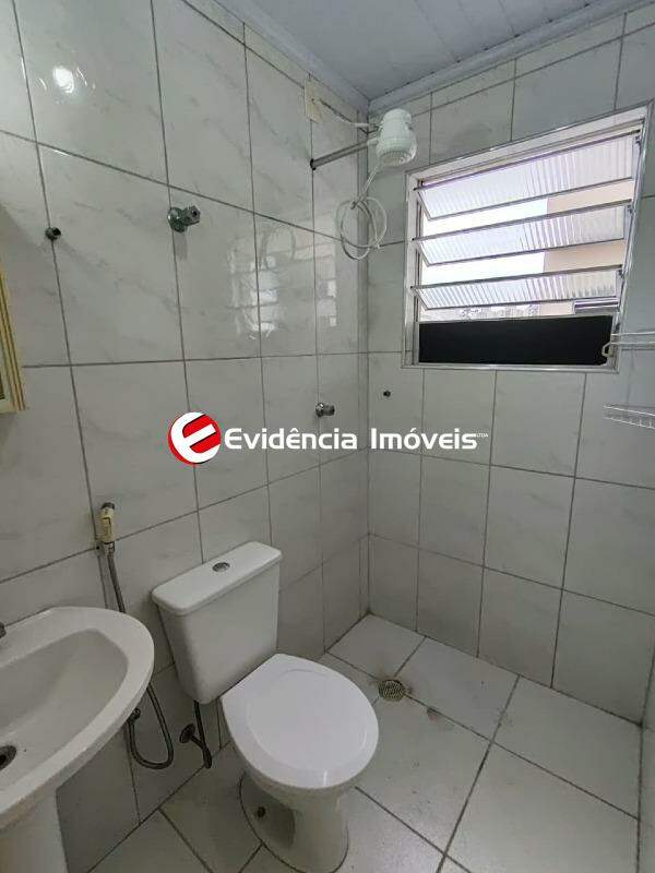 Sobrado para aluguel no Taboão: 