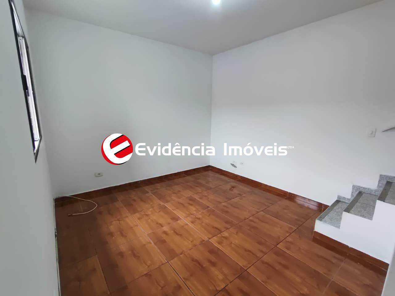 Sobrado para aluguel no Taboão: 