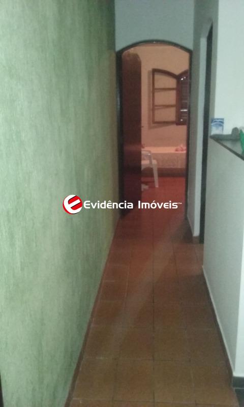 Sobrado à venda no Vila Linda: 