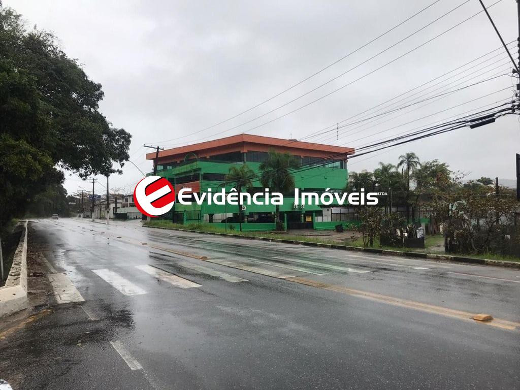 Prédio à venda no Balneário Praia do Pernambuco: 