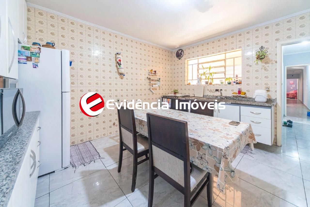 Casa à venda no Vila Guaraciaba: 