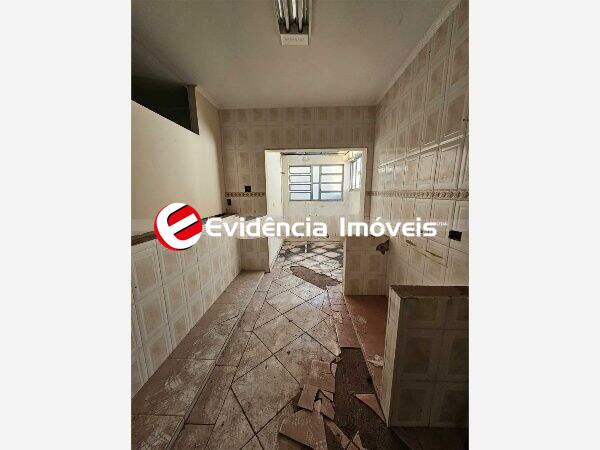 Prédio à venda no Vila Linda: 