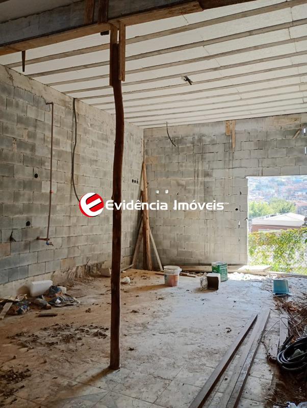 Terreno à venda no Jardim Zaira: 