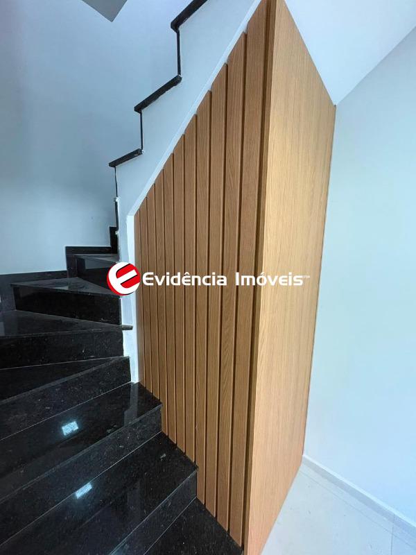 Sobrado à venda no Jardim Bom Pastor: 