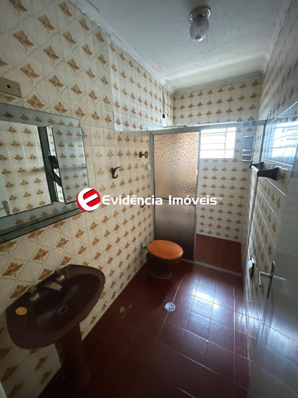 Casa para aluguel no Jardim Stella: 