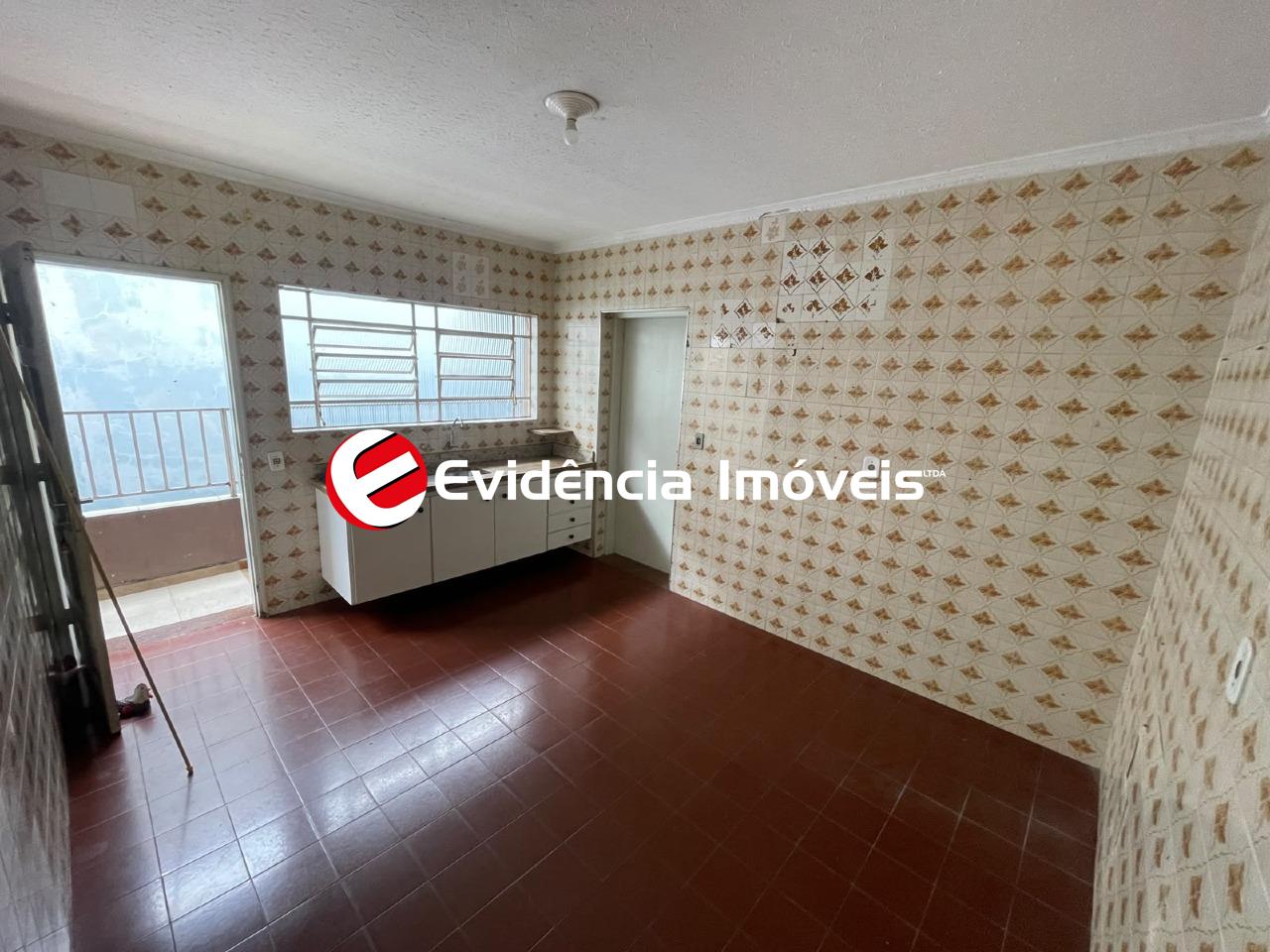 Casa para aluguel no Jardim Stella: 
