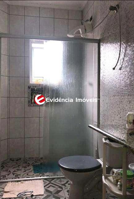 Sobrado à venda no Vila Alzira: 