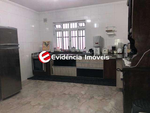 Sobrado à venda no Vila Alzira: 