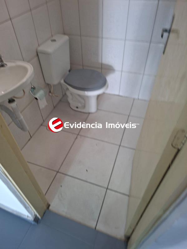 Salão para aluguel no Taboão: 