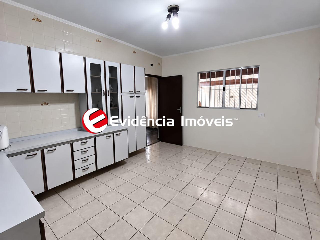 Sobrado à venda no Vila Scarpelli: Cozinha