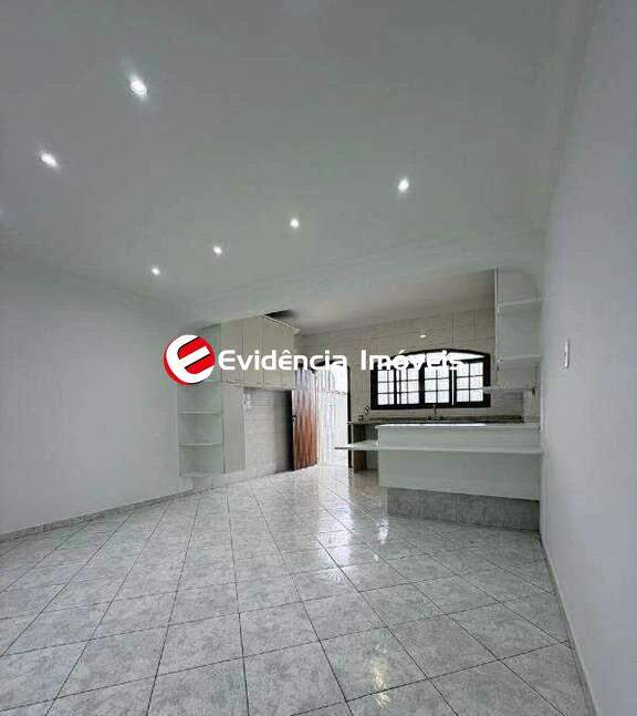Sobrado à venda no Vila Guiomar: 