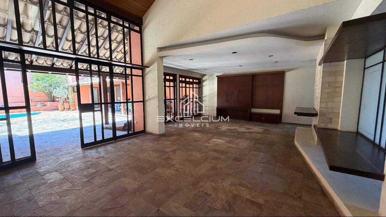 Casa à venda no Belvedere: 