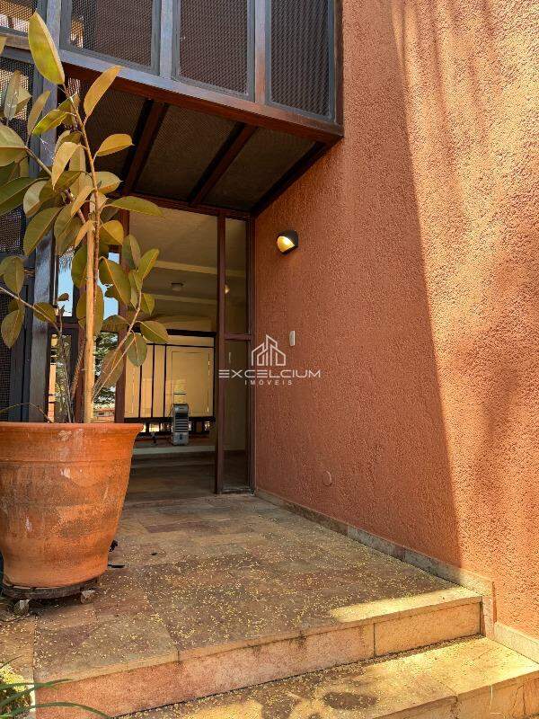 Casa à venda no Belvedere: 