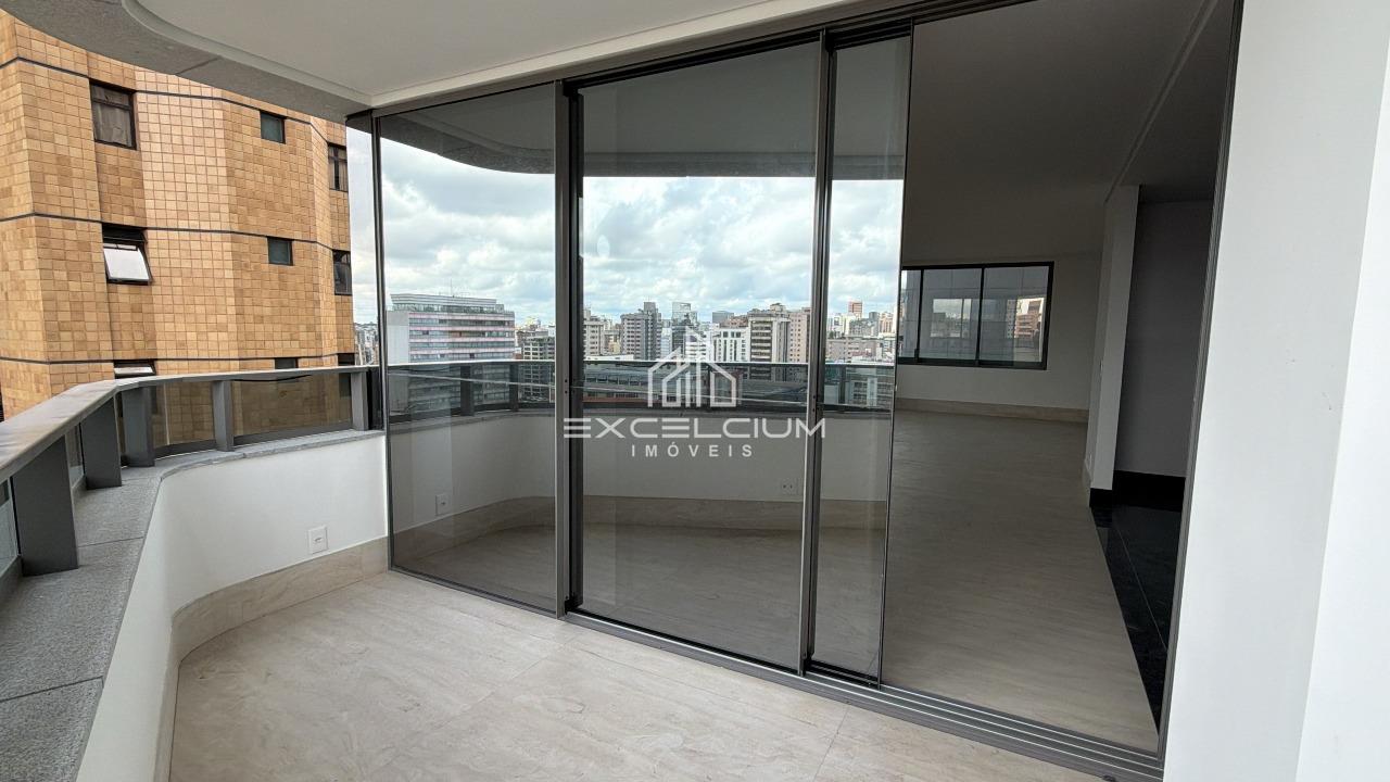 Apartamento à venda no Savassi: 