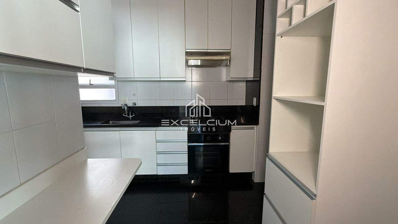 Apartamento para aluguel no Santo Agostinho: cozinha