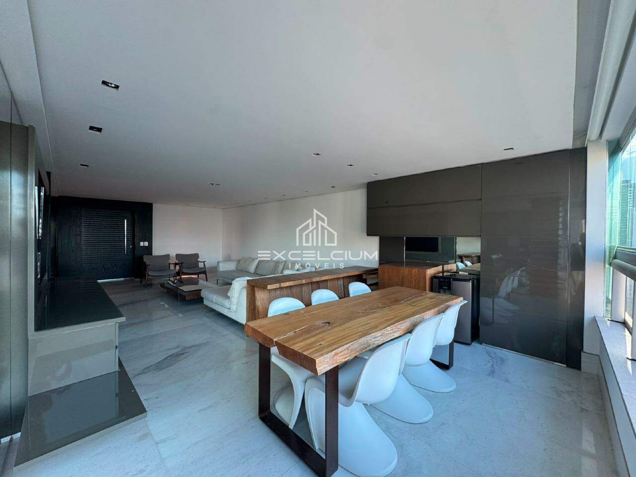 Apartamento para aluguel no Savassi: 