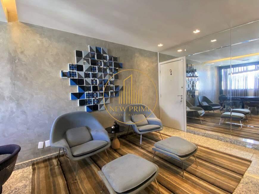 Cobertura à venda no Lourdes: 