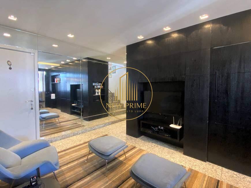 Cobertura à venda no Lourdes: 