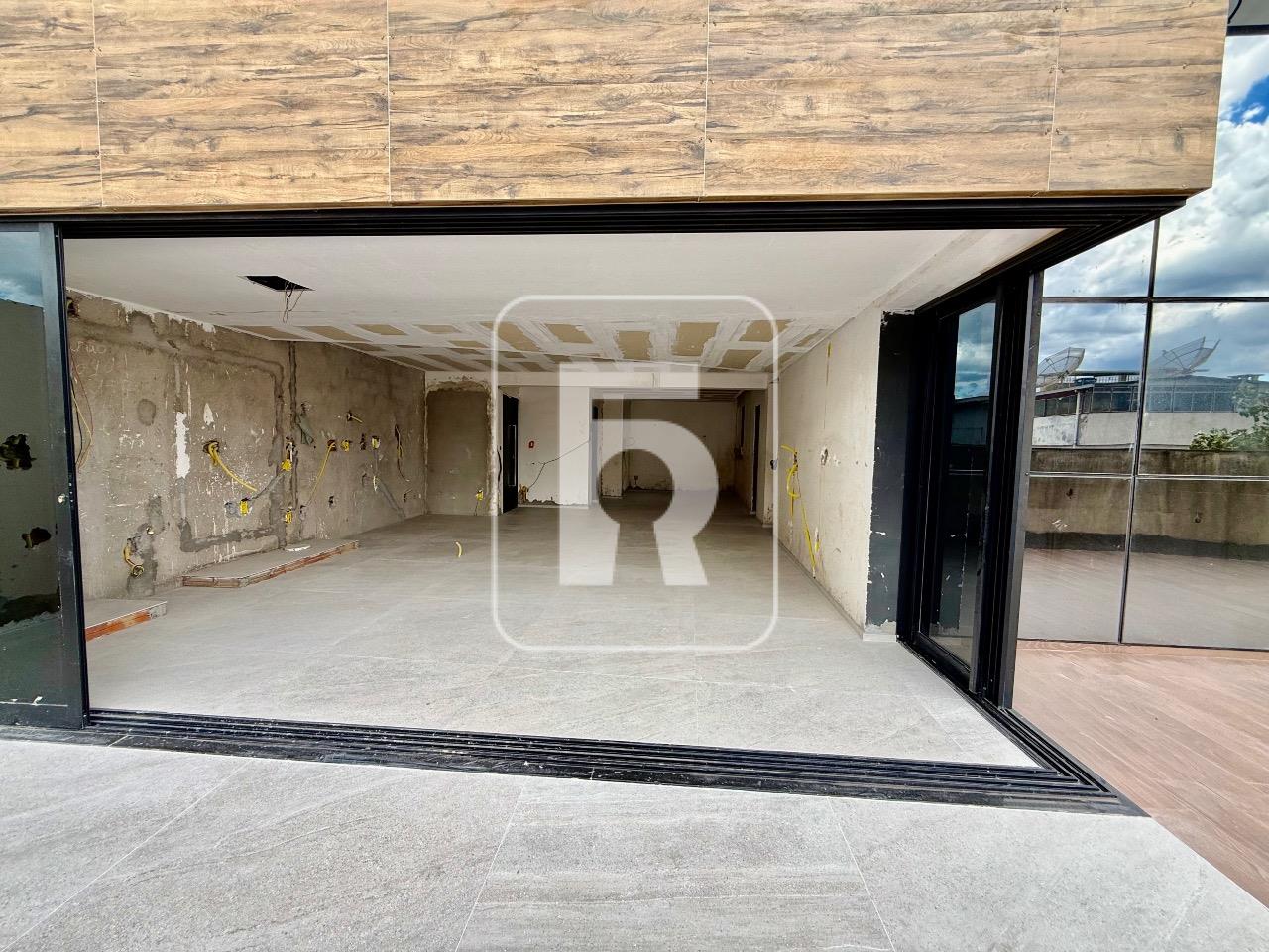 Apartamento à venda no Campo Alegre: 