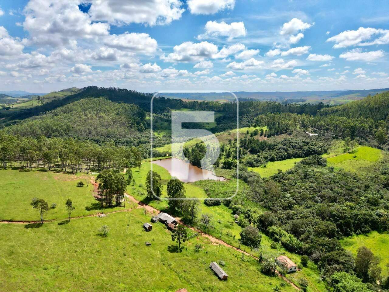 Fazenda à venda no Zona Rural de Alfredo Vasconcelos : 