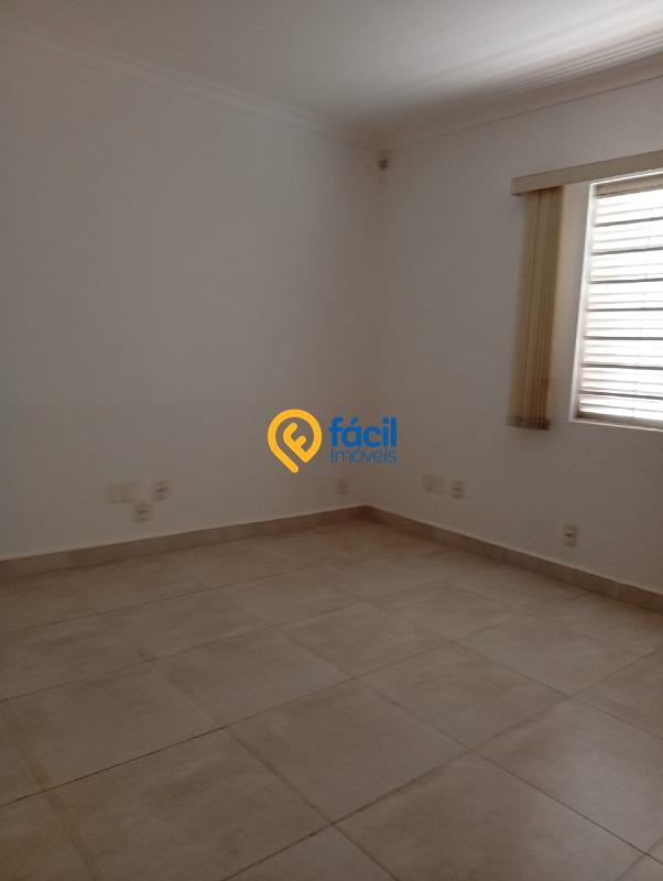 Casa para aluguel no Centro: 