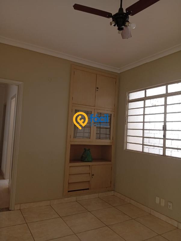 Casa para aluguel no Centro: 