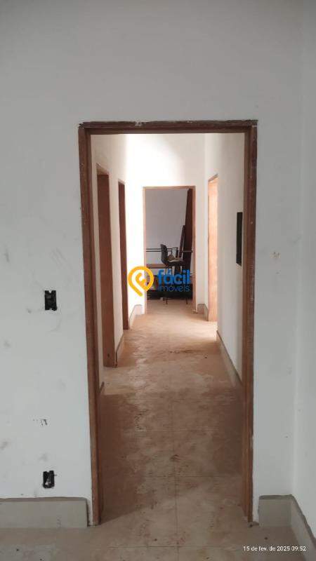 Casa à venda no Centro: 