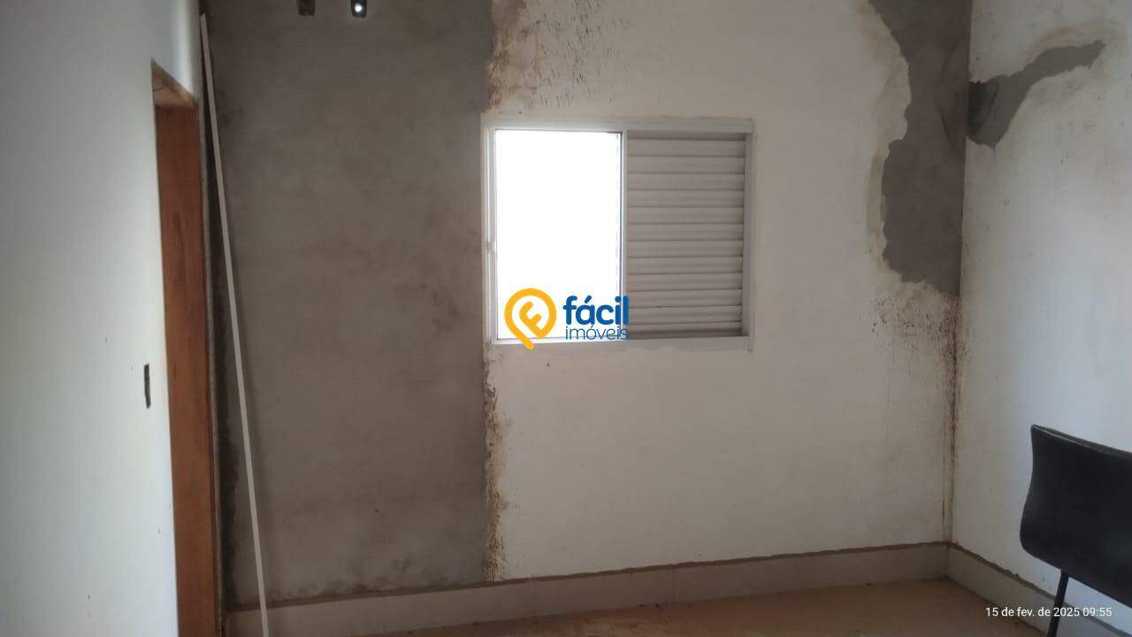 Casa à venda no Centro: 