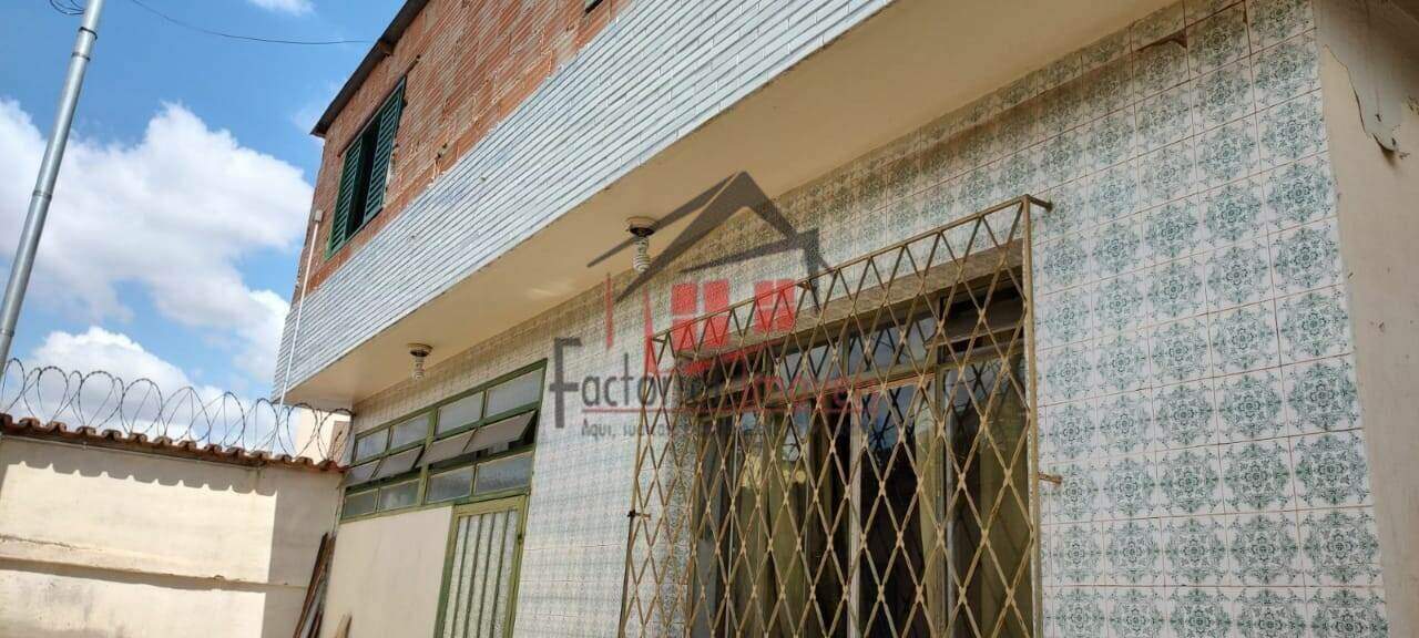 Casa à venda no Glória: 