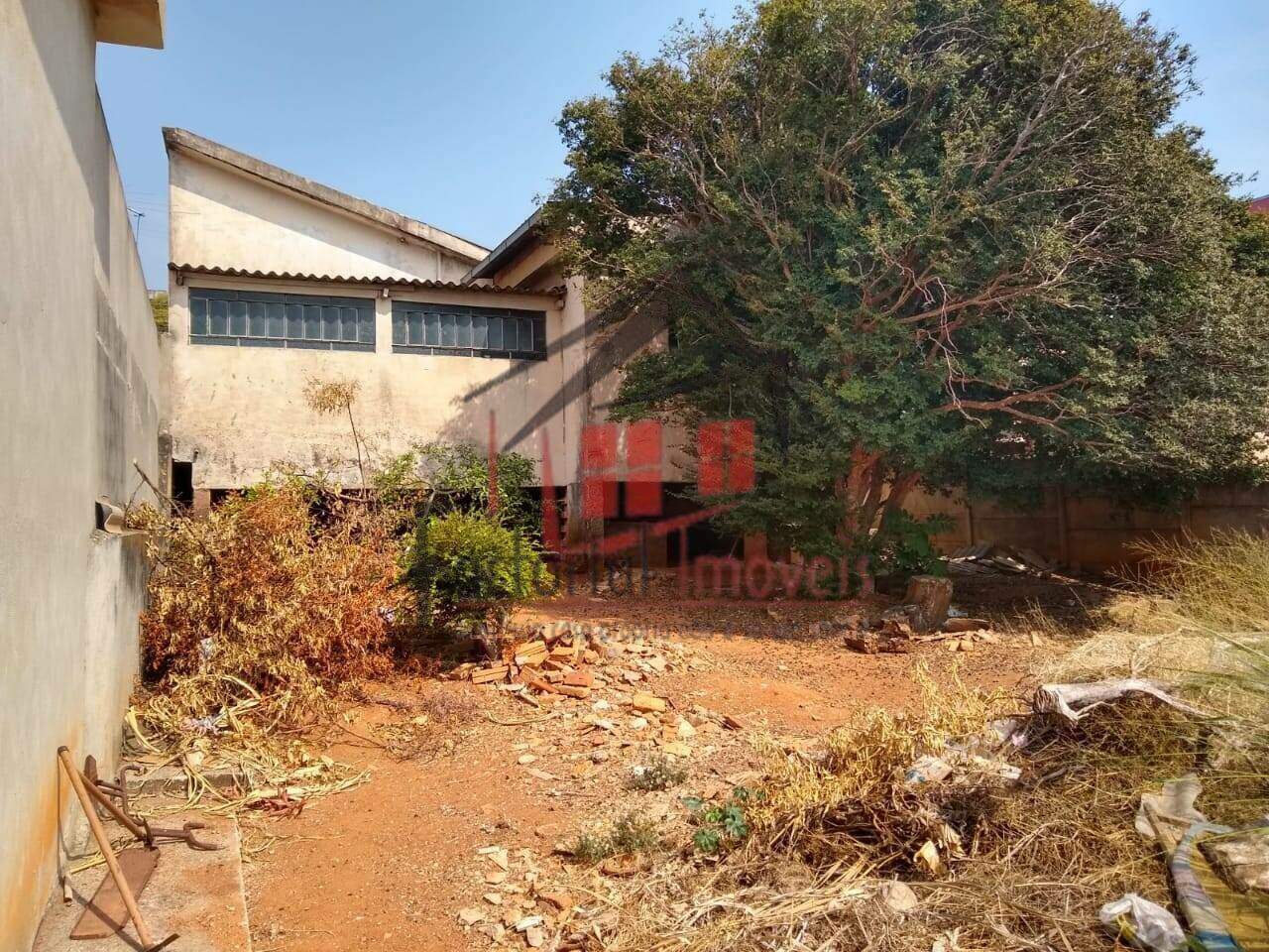 Terreno à venda no Glória: 