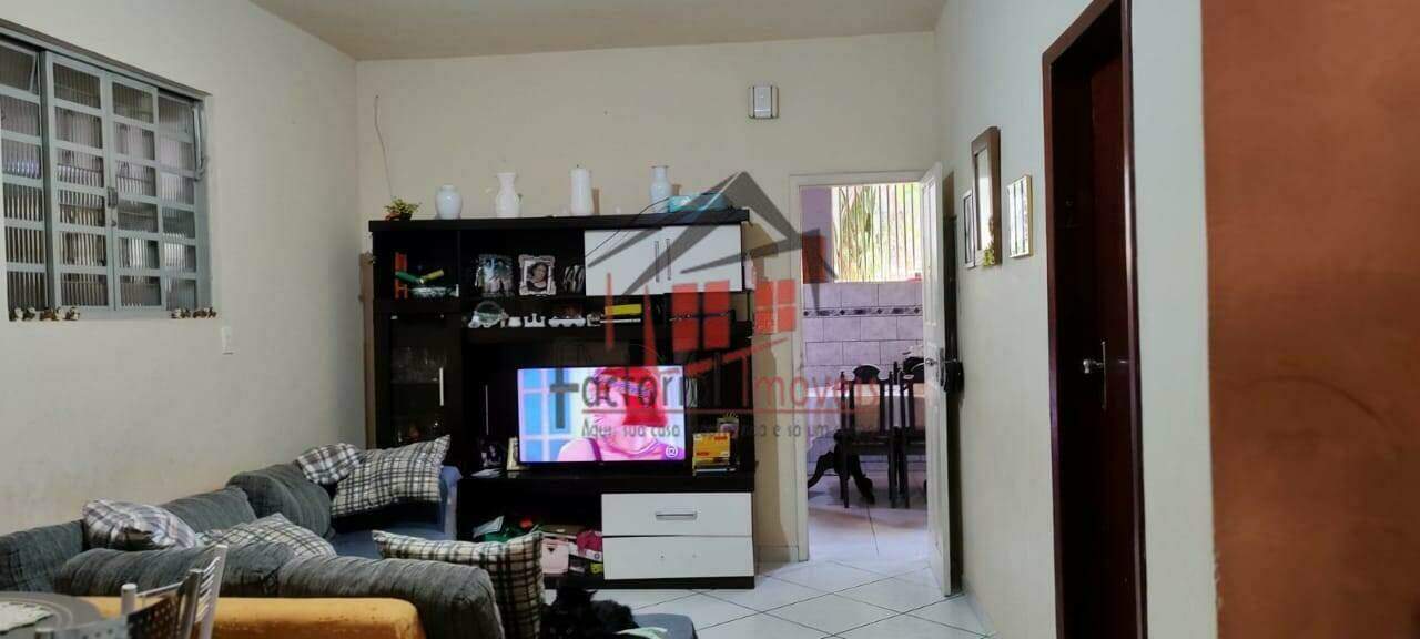 Casa à venda no Alípio de Melo: 