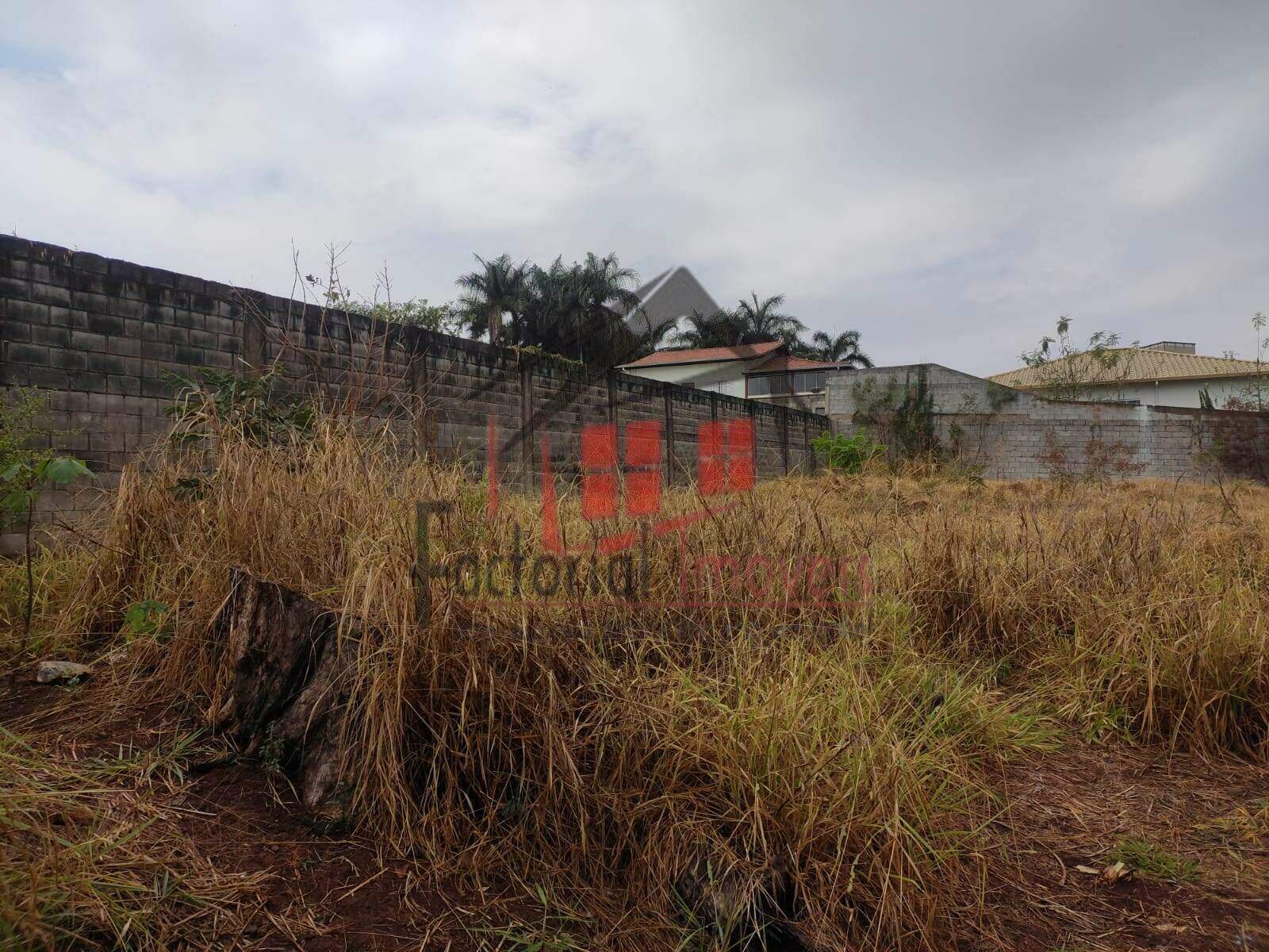 Terreno à venda no Bandeirantes (Pampulha): 