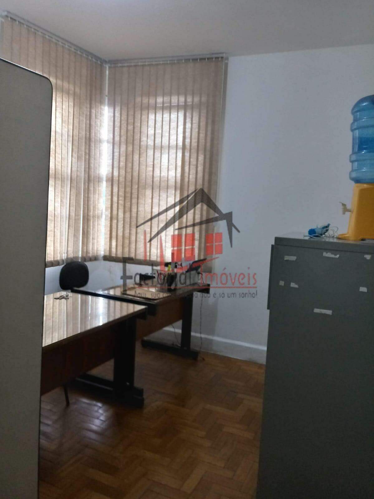 Sala à venda no Centro: 