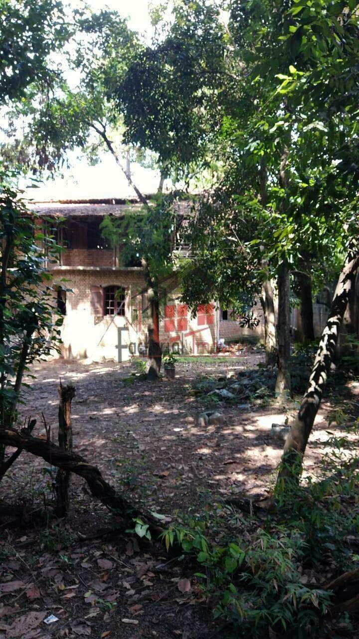 Área à venda no Chácaras Cotia: 