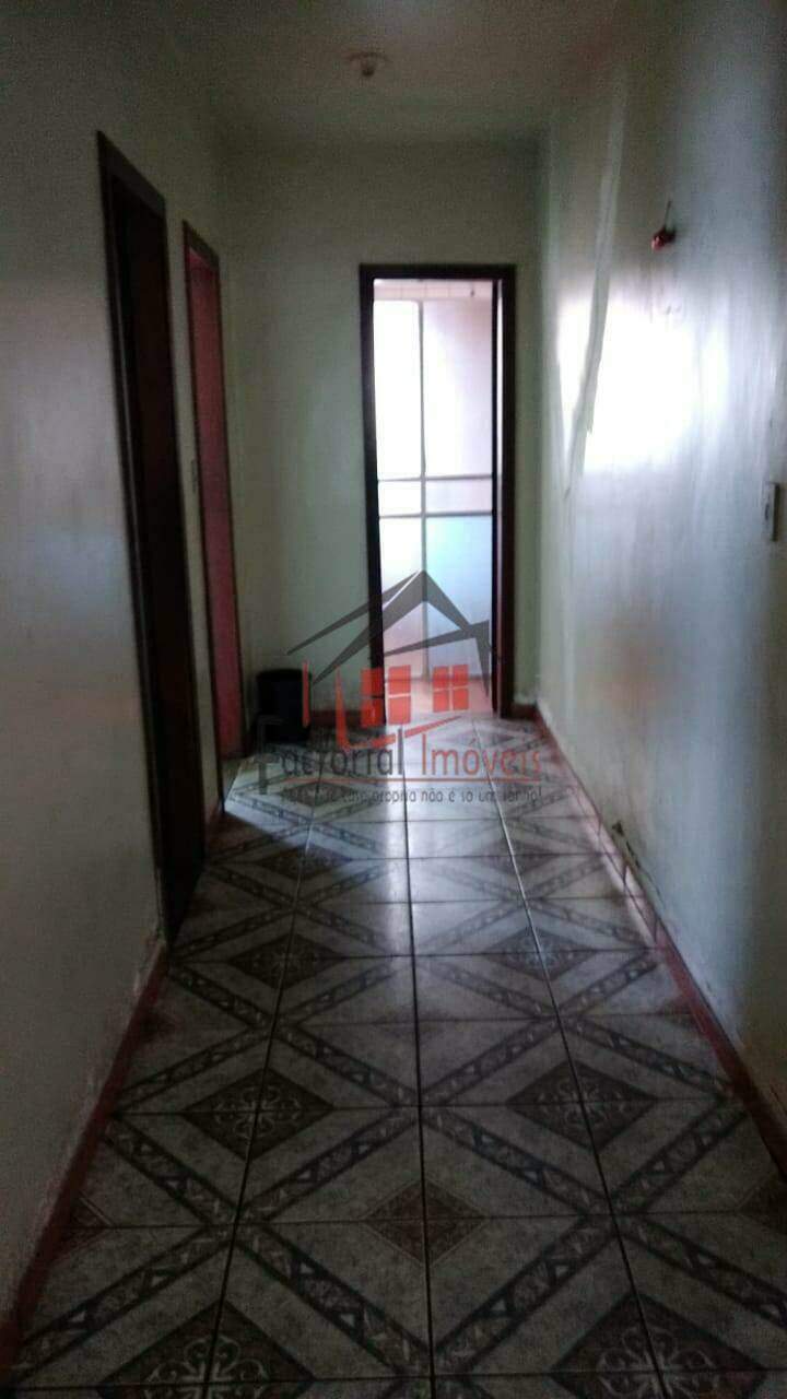 Casa à venda no Céu Azul: 